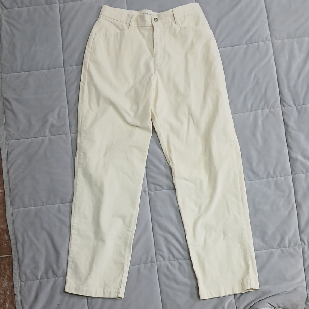 Lee Cream color At The Waist Straight Leg  Corduroy  Pants Coastal Grandma